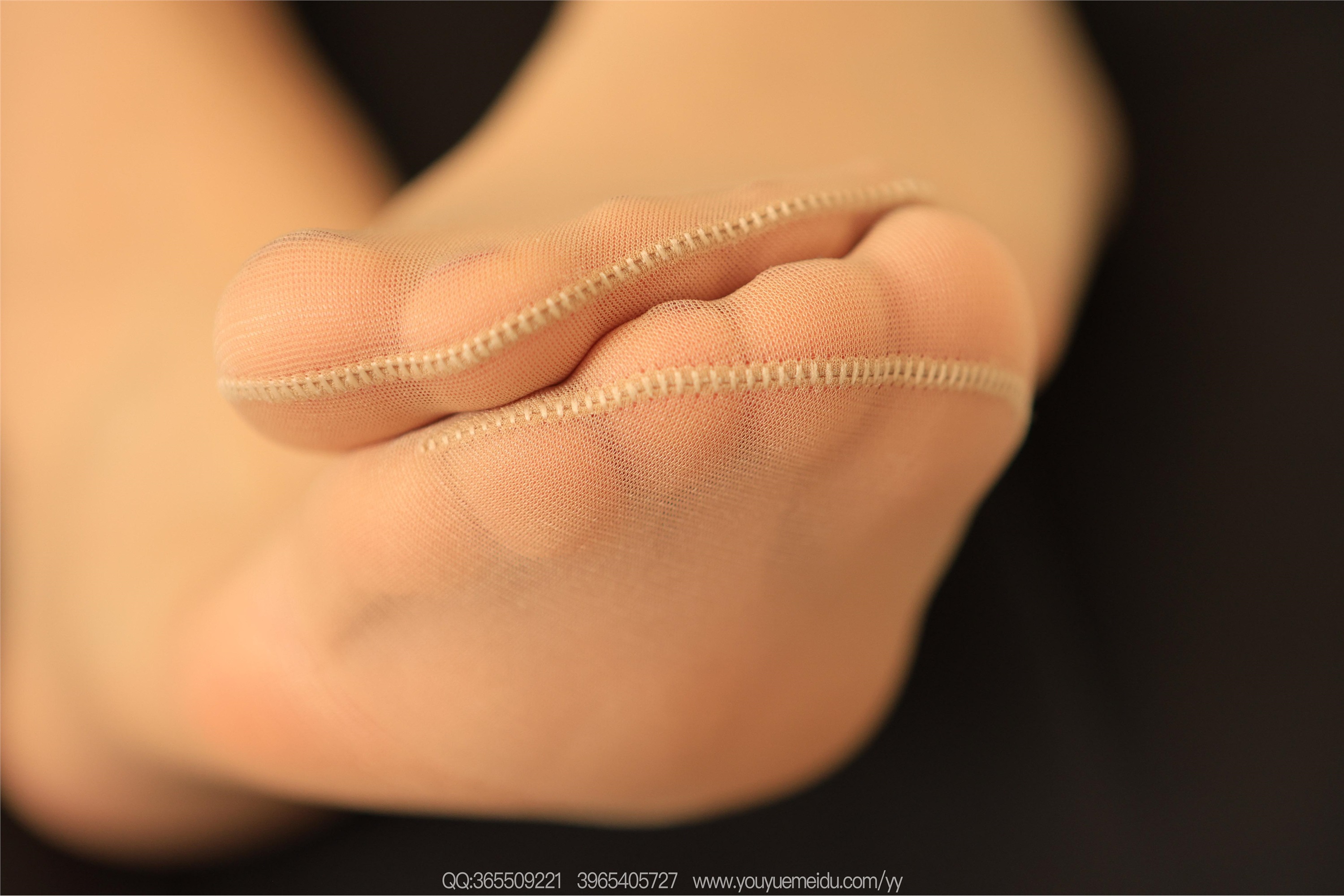 IESS异思趣向  2025.12.24 丝享家2246：小婕《肉丝平底鞋》